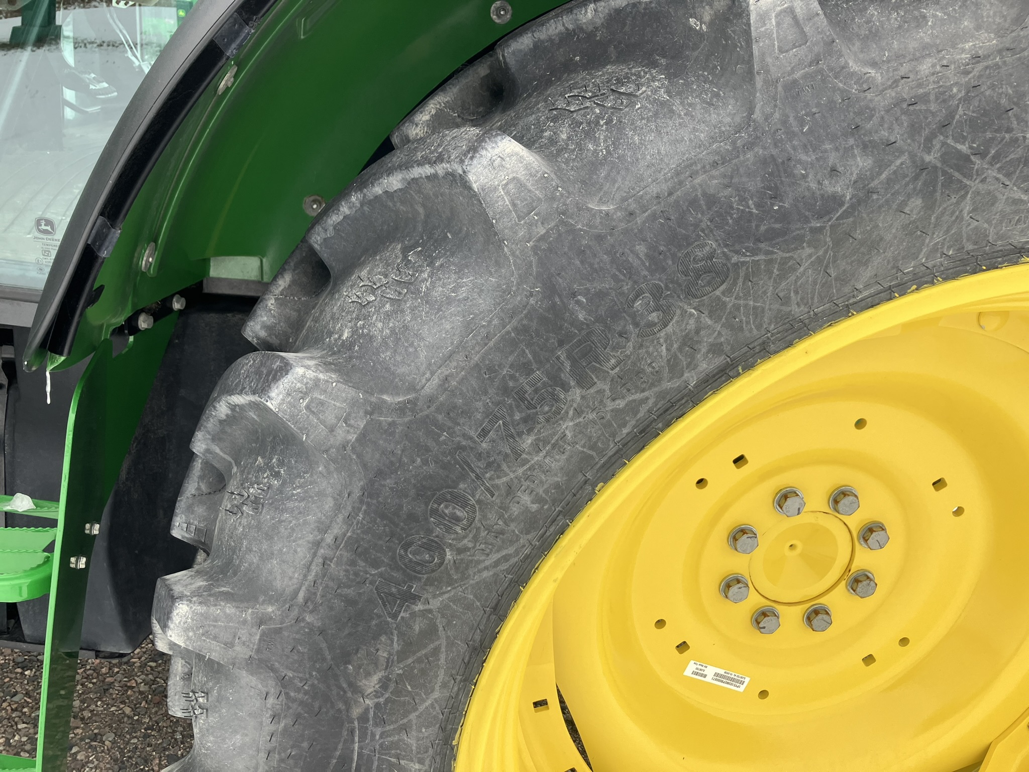 2023 John Deere 5105M Image 5