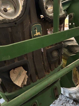 2015 John Deere 6215R (13th thumbnail)