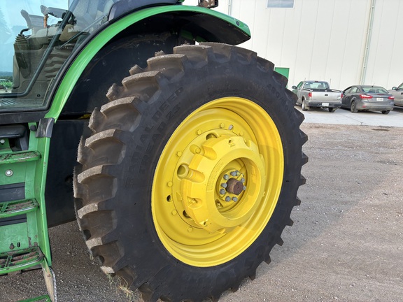 2015 John Deere 6215R (11th thumbnail)