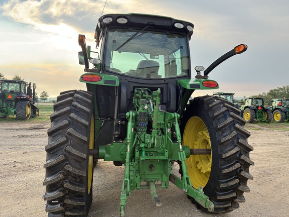 2015 John Deere 6215R (6th thumbnail)