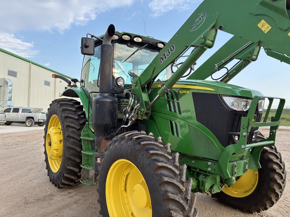 2015 John Deere 6215R (3rd thumbnail)
