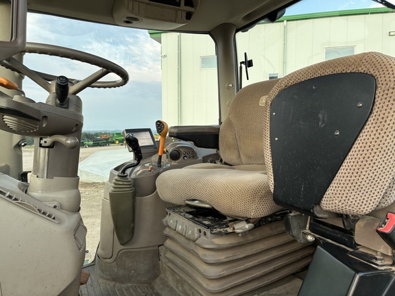 2015 John Deere 6215R (17th thumbnail)