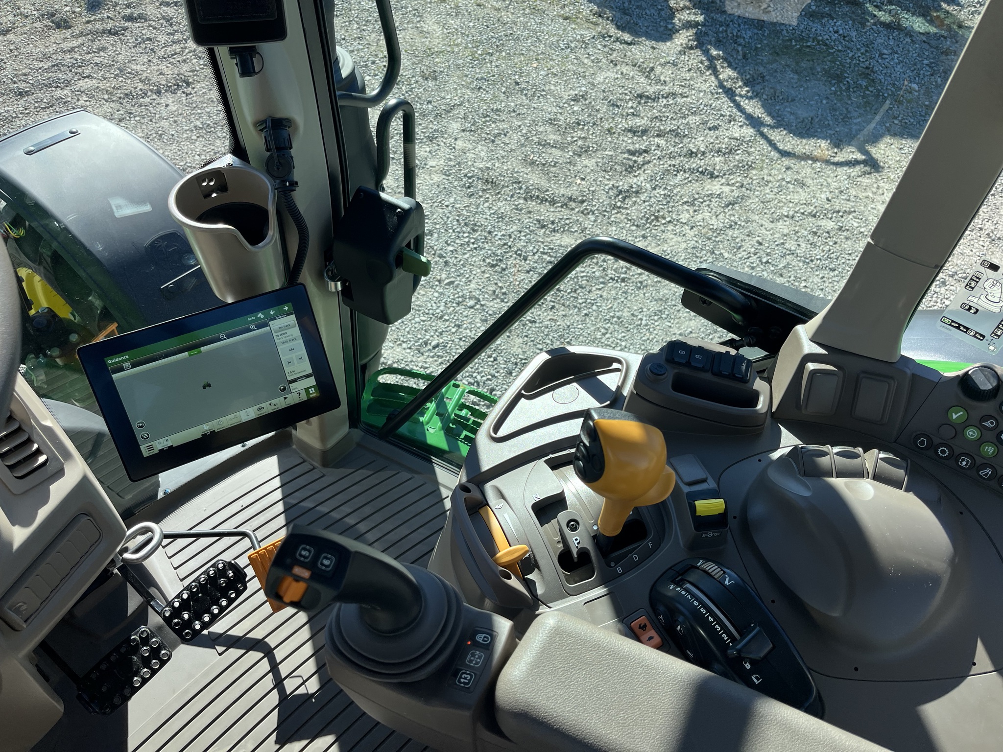 2024 John Deere 6130M Image 18