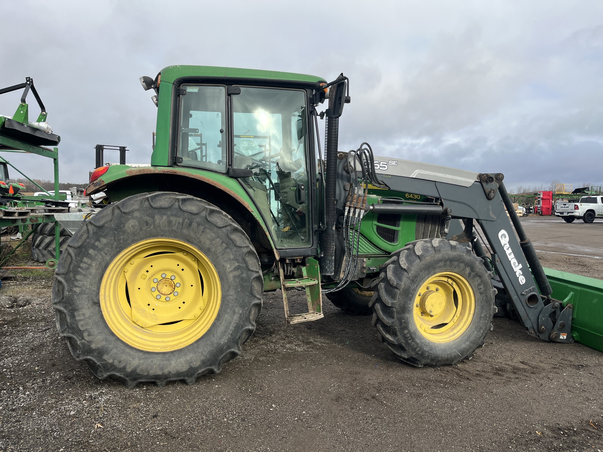 2007 John Deere 6430 Premium Image 3