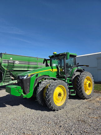 Photo of 2023 John Deere 8R 370