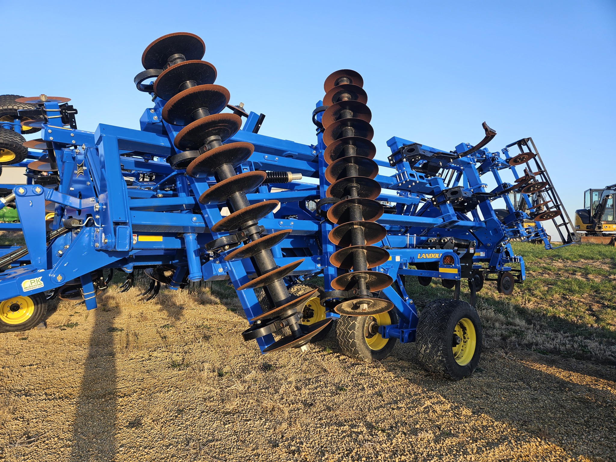 2024 Landoll 2411 Weatherproofer Image 3