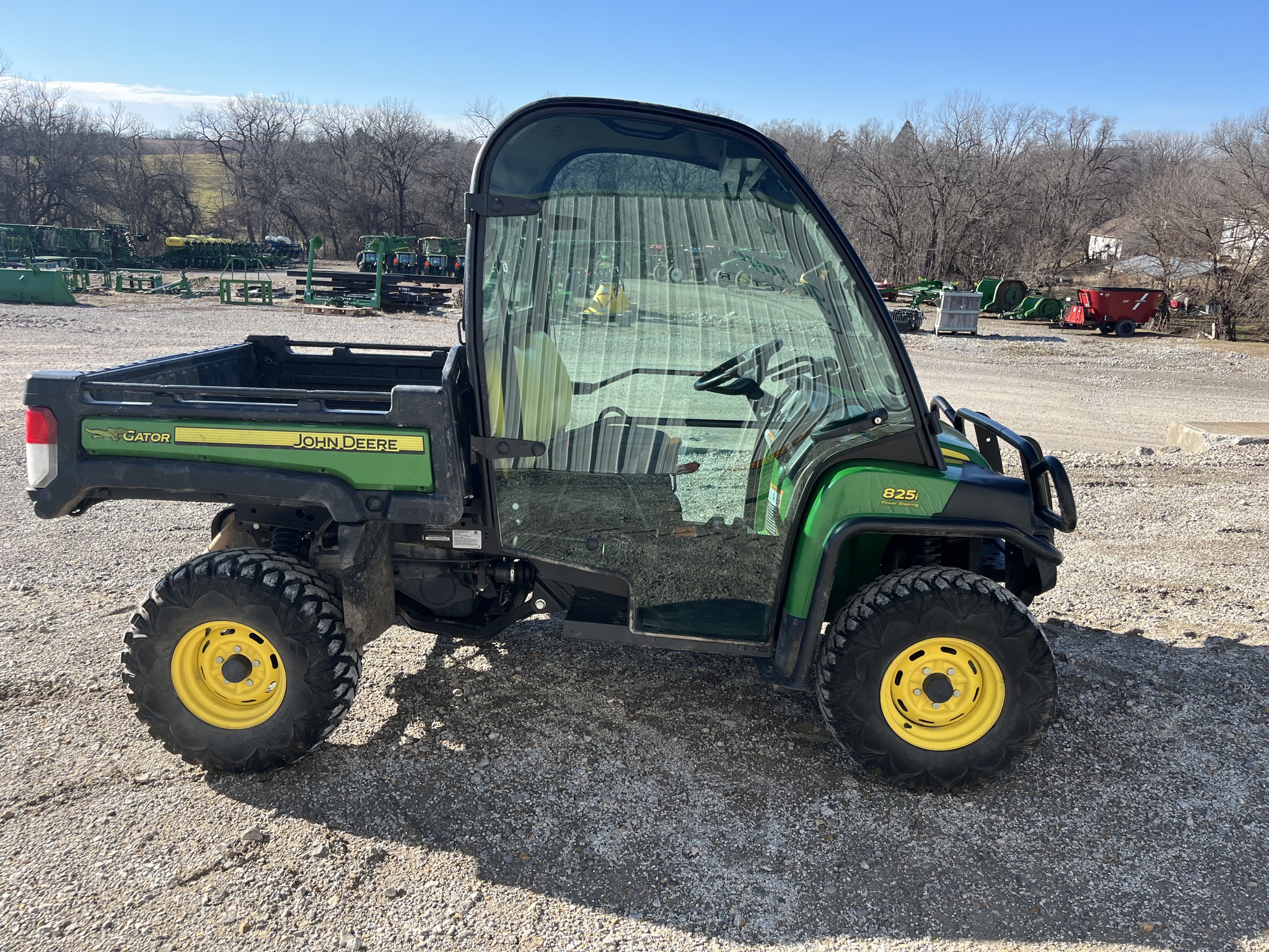  2015 John Deere XUV 825i Power Steering at Heritage Tractor in Atchison, KS