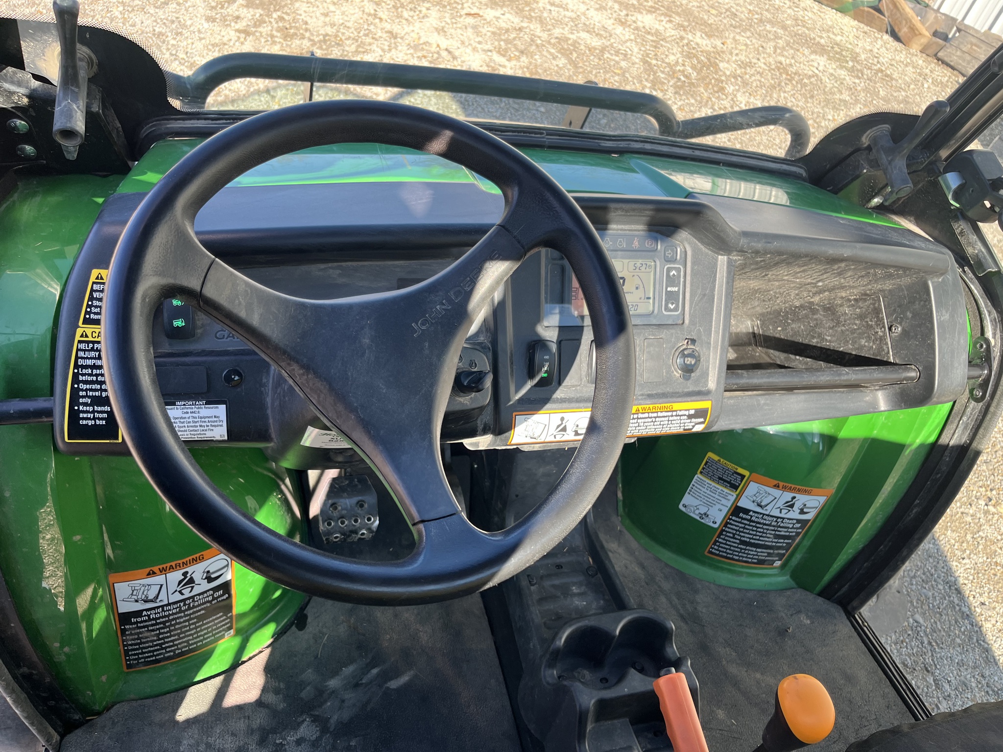  2015 John Deere XUV 825i Power Steering at Heritage Tractor in Atchison, KS