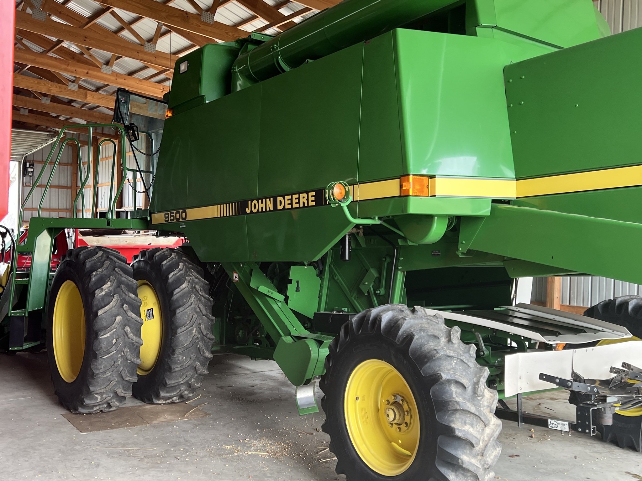 1996 John Deere 9500 Image 5