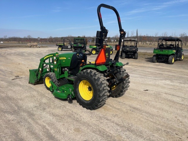 2010 John Deere 2520 Image 2