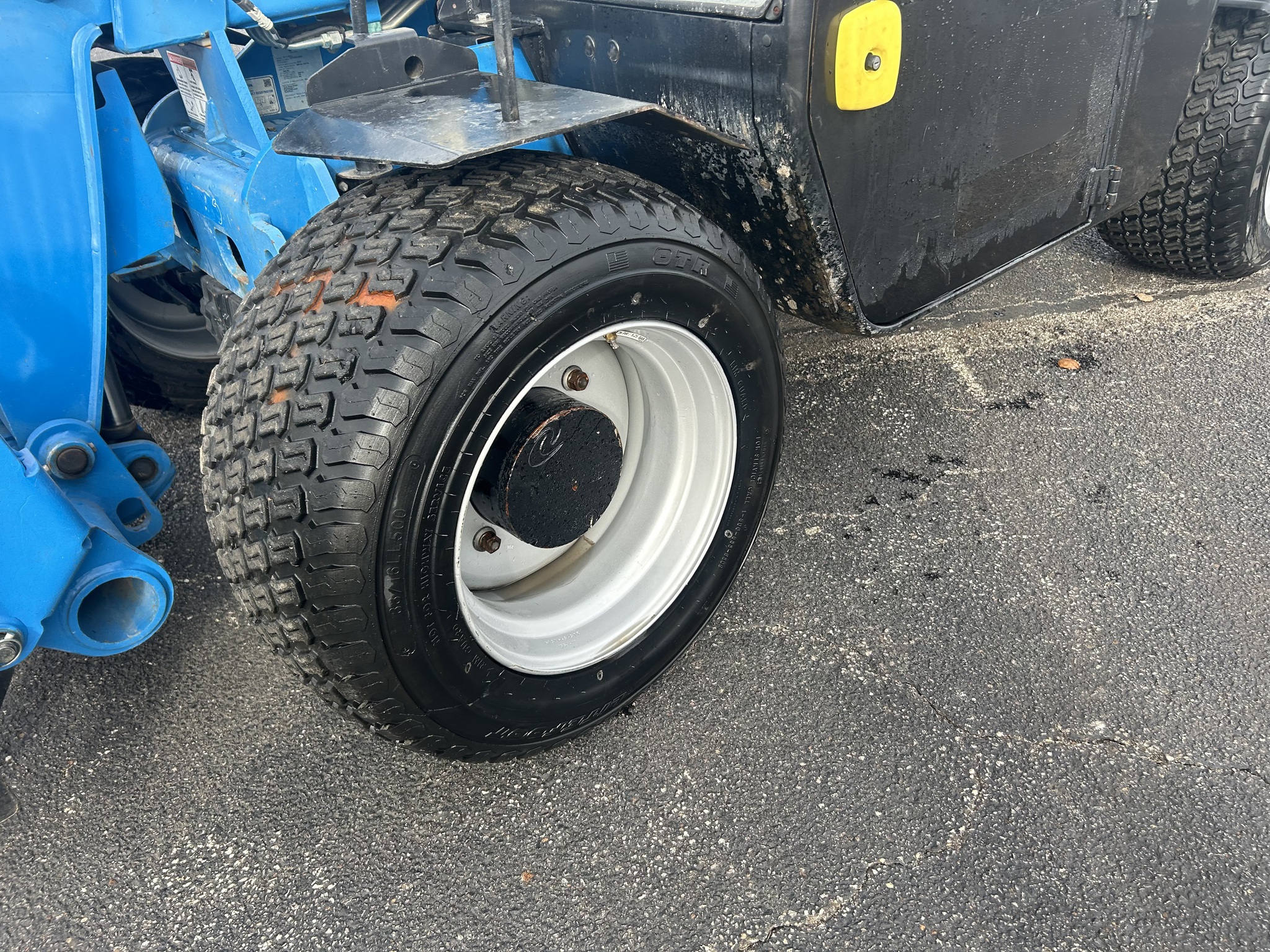 2018 Genie GTH5519 Image 10