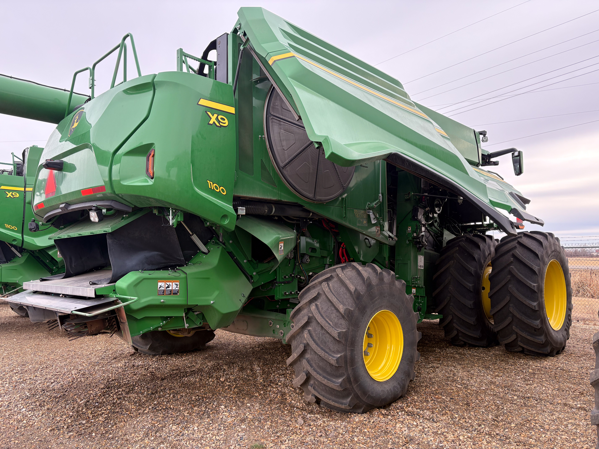 2025 John Deere X9 1100 Image 6