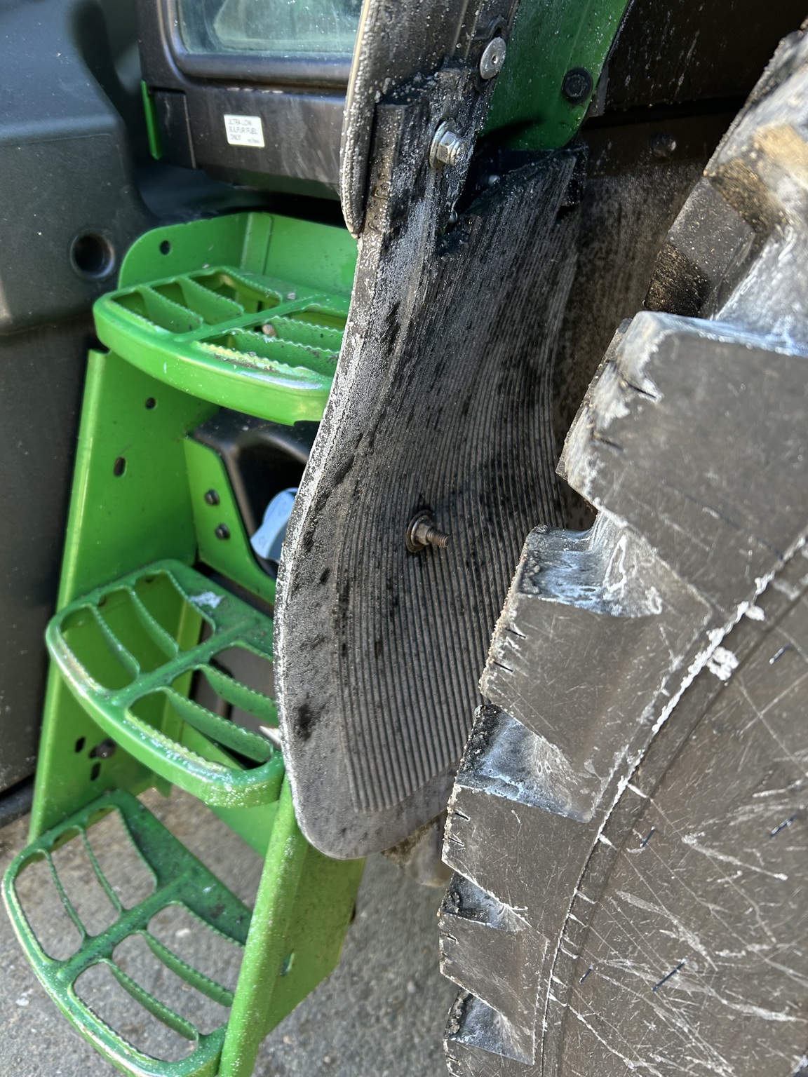 2023 John Deere 6110M Image 35