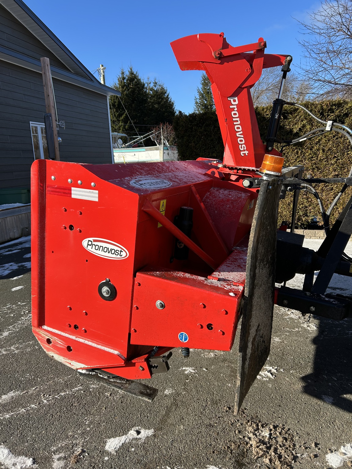 2023 John Deere 6110M Image 40