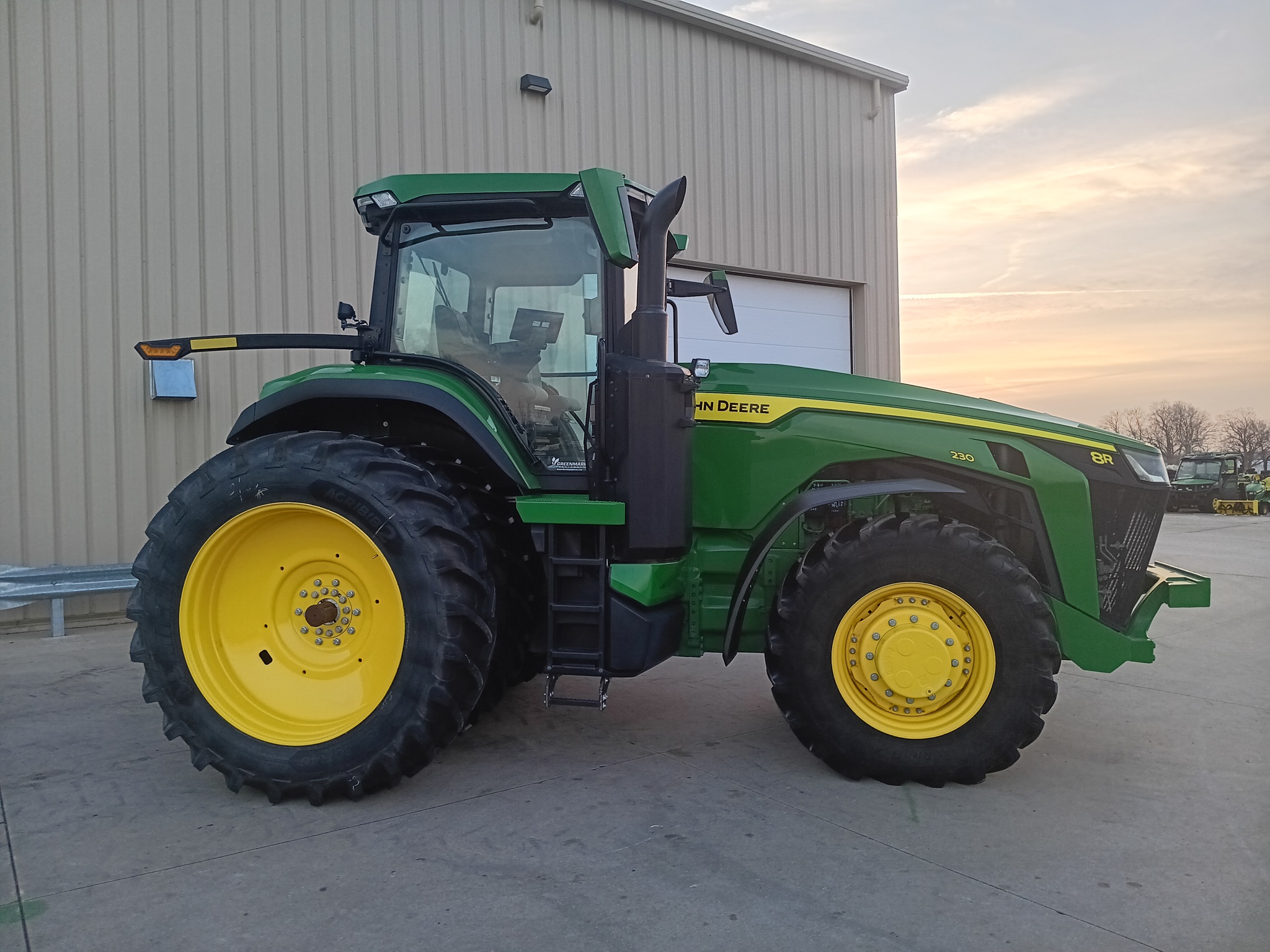 2024 John Deere 8R 230 Image 2
