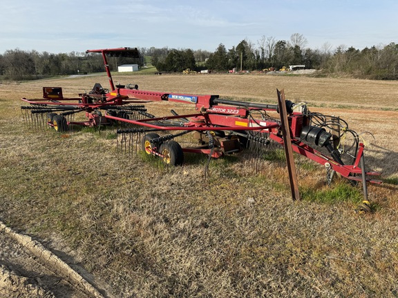 2016 New Holland Prorotor 3223