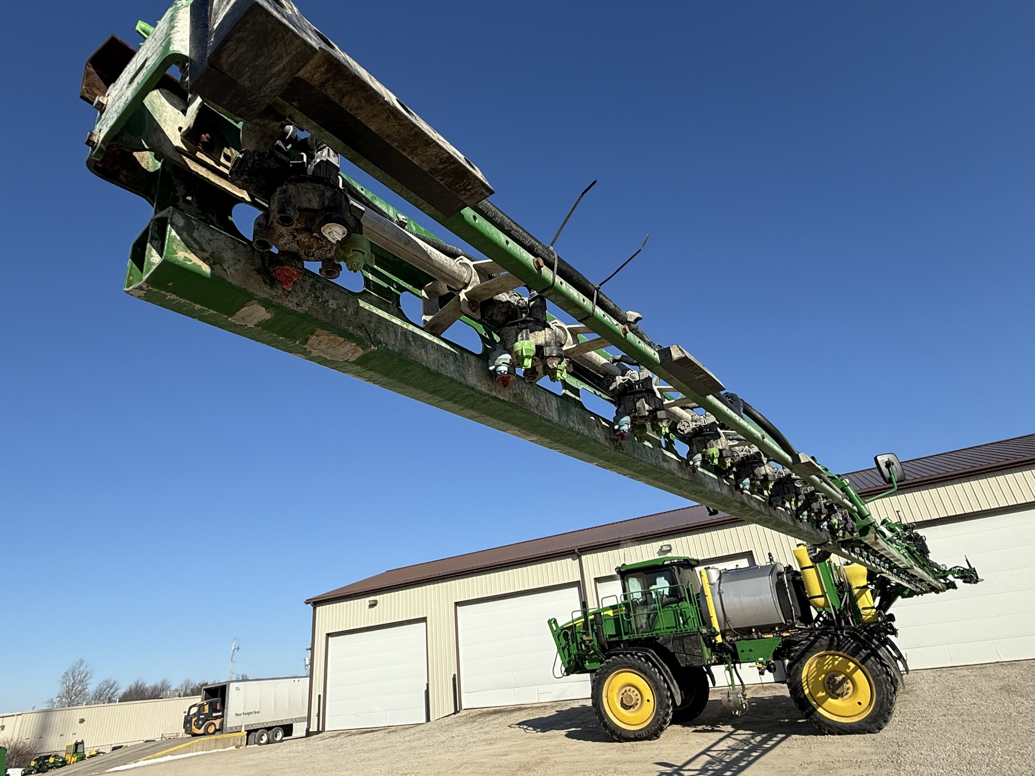 2025 John Deere 410R Image 10