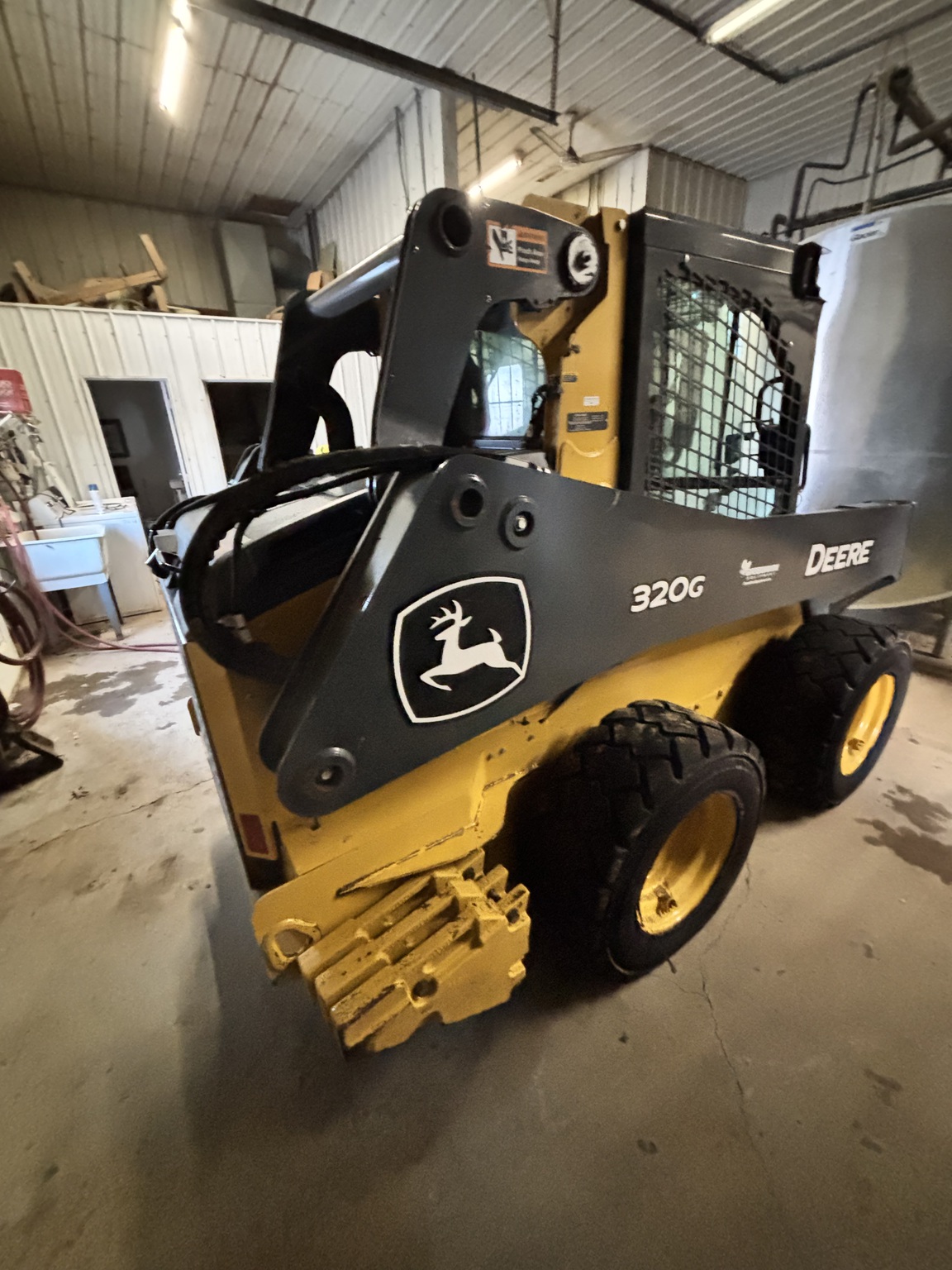 2024 John Deere 320G Image 5