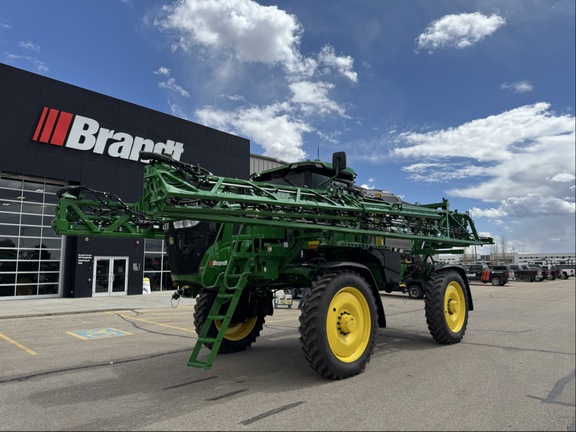 Photo of a 2025 John Deere 412R