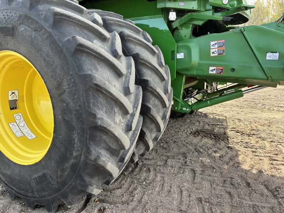 2023 John Deere S780 - Photo15
