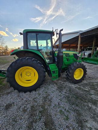 2018 John Deere 6130M Photo 7
