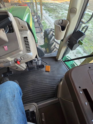 2018 John Deere 6130M Photo 20