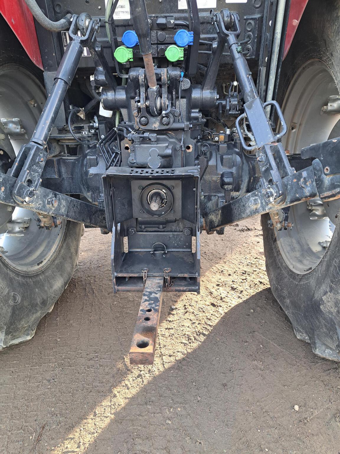 2018 Case IH Farmall 105C Image 6