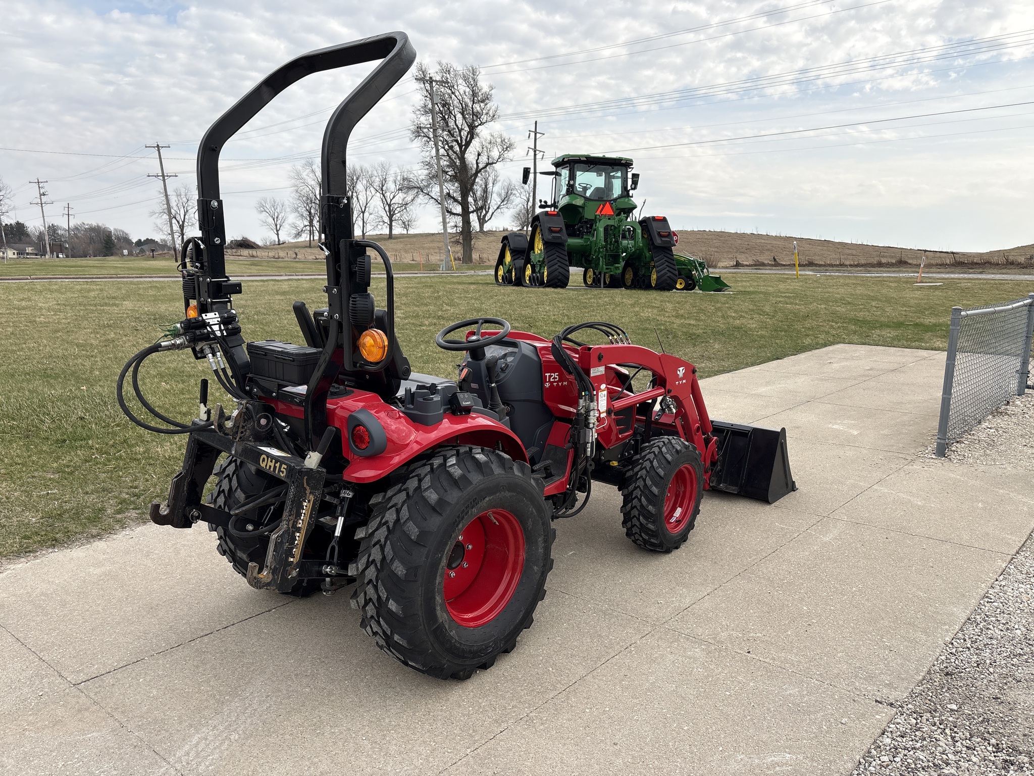  2025 TYM T25 w/TL25 Loader & 4-N-1 Bucket at Heritage Tractor in Geneseo, IL
