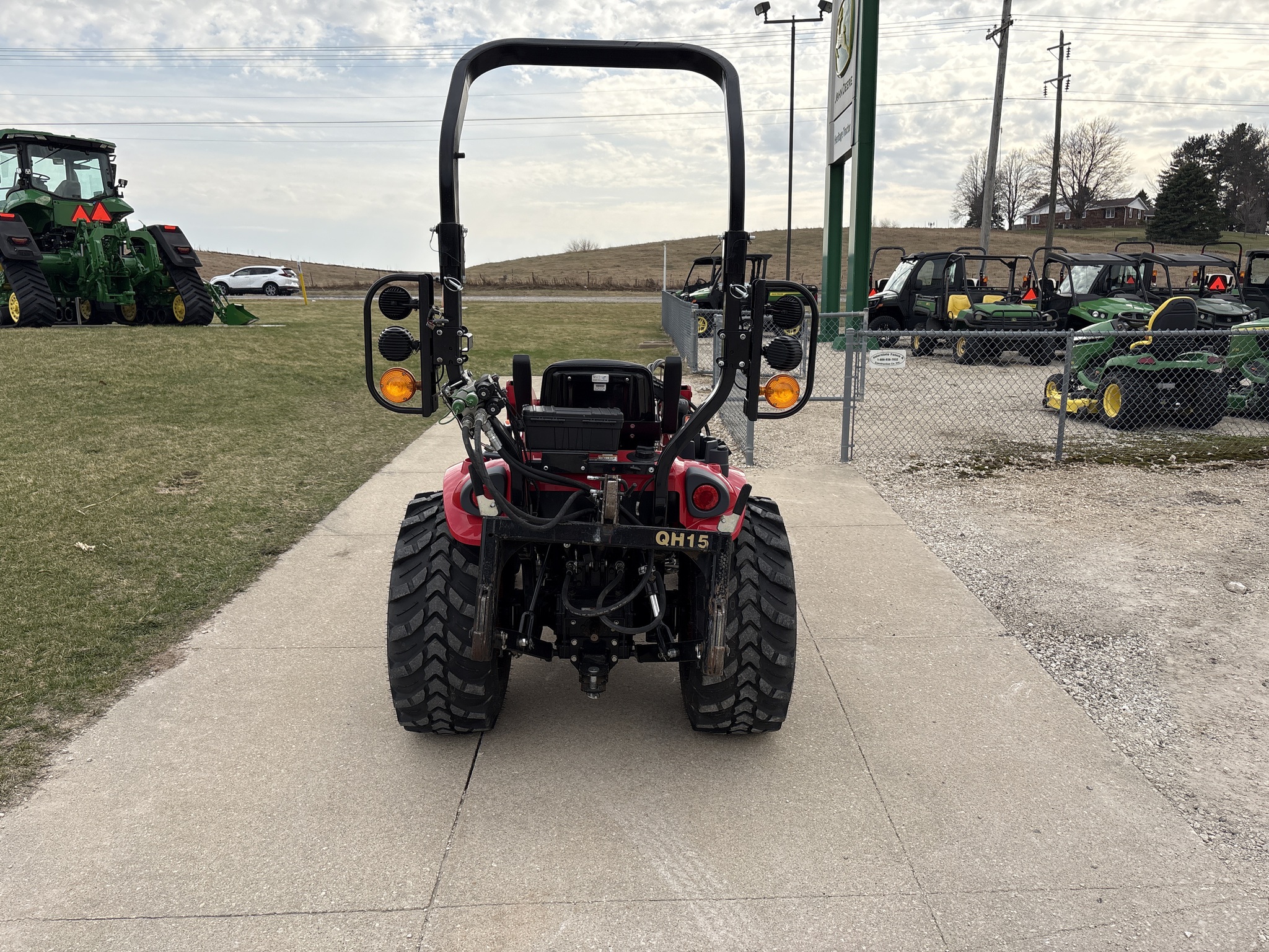  2025 TYM T25 w/TL25 Loader & 4-N-1 Bucket at Heritage Tractor in Geneseo, IL