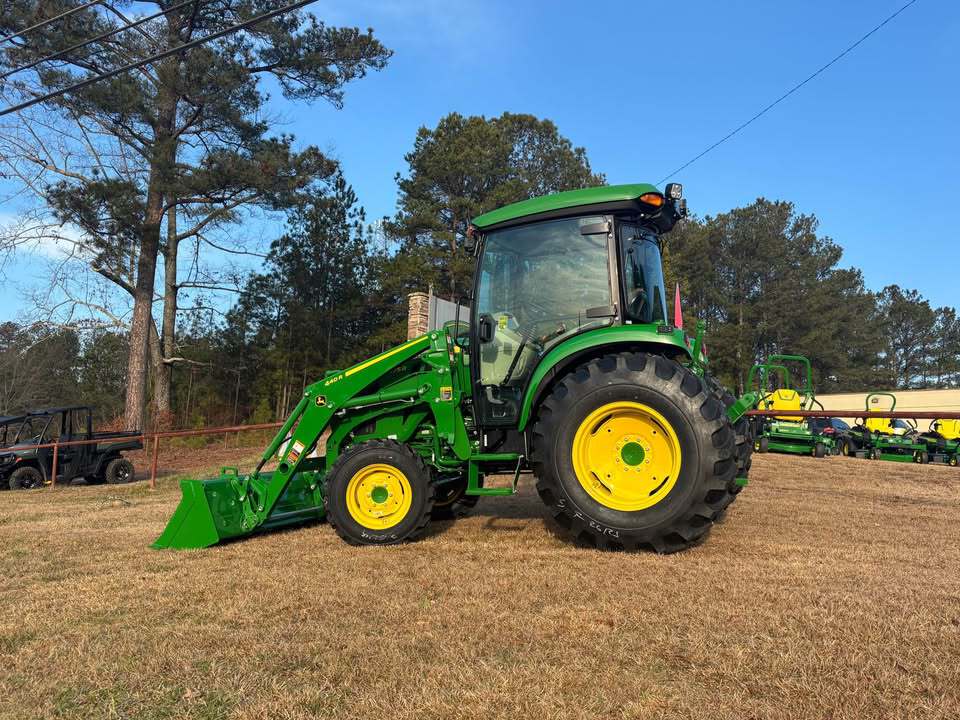 2026 John Deere 4075R Image 3