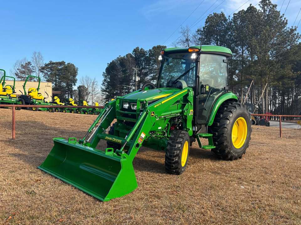 2026 John Deere 4075R Image 2