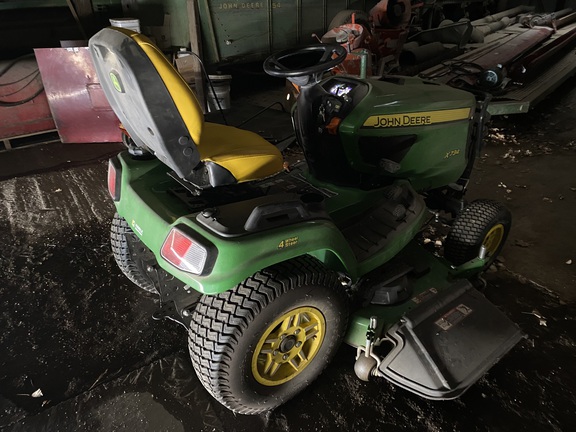 2025 John Deere X734 - Photo3