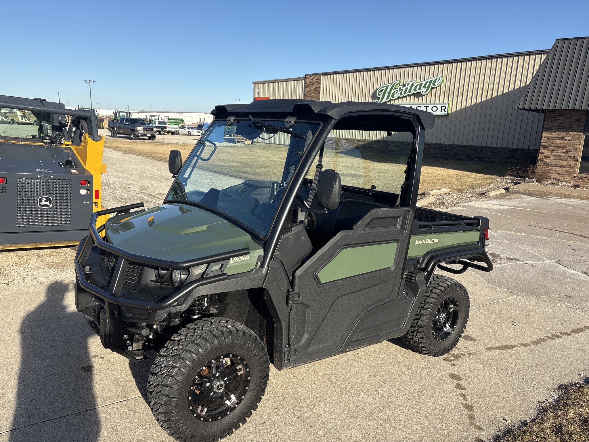  2024 John Deere XUV 835M at Heritage Tractor in Geneseo, IL