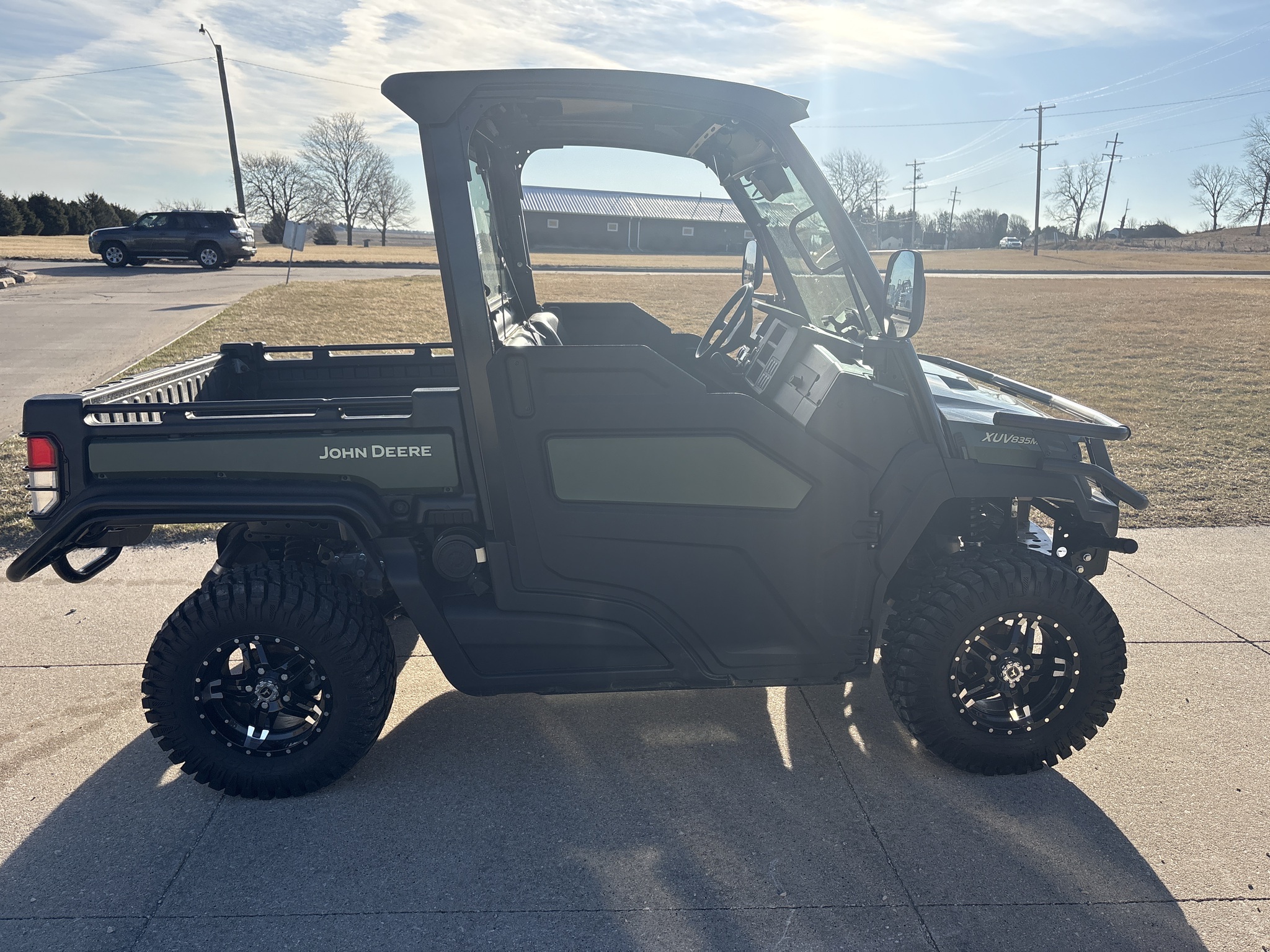  2024 John Deere XUV 835M at Heritage Tractor in Geneseo, IL