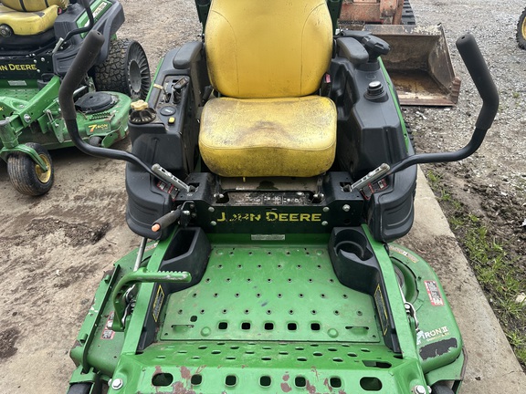  John Deere Z915E Photo 4