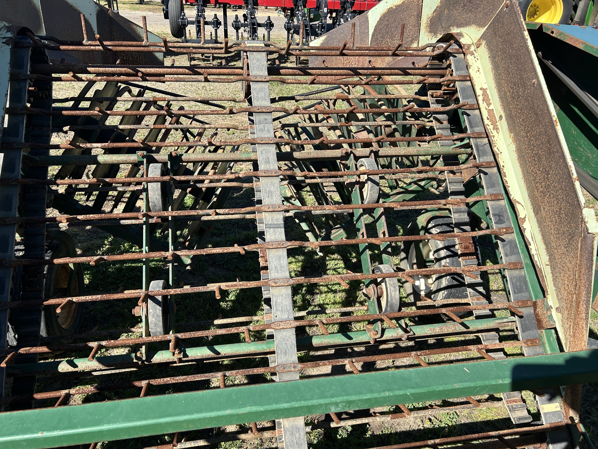 2004 KMC 636 Image 3