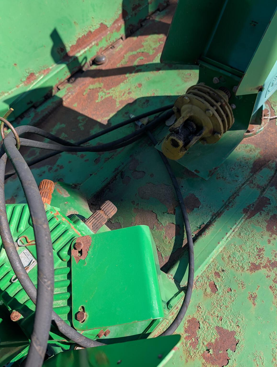 2010 John Deere CX15 Image 6