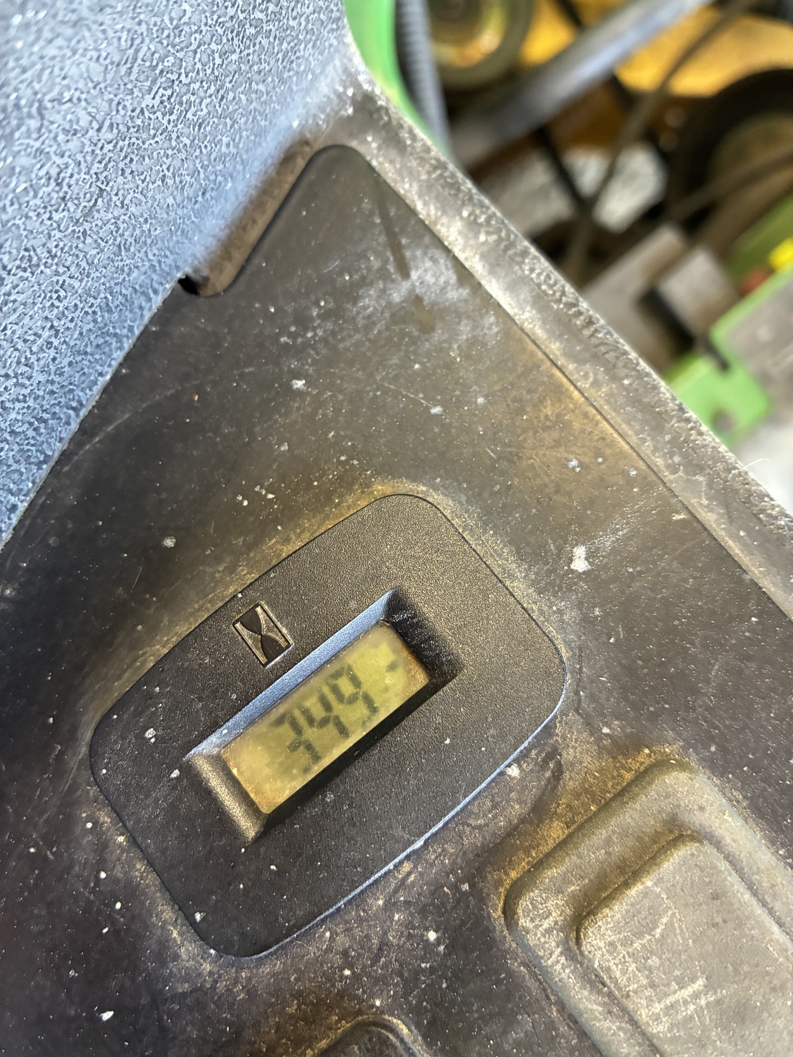 2011 John Deere Z445 Image 5