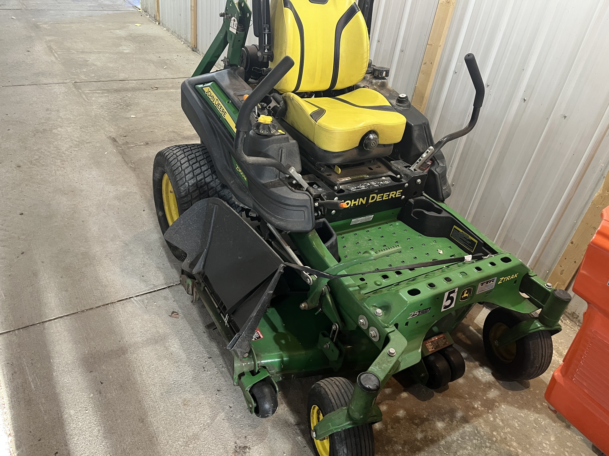 2022 John Deere Z950M Image 1