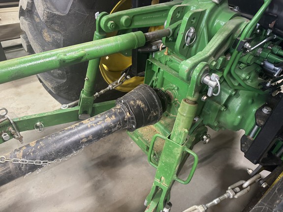 Photo of 2023 John Deere 4066M