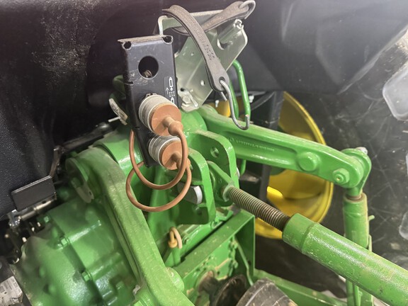 Photo of 2023 John Deere 4066M