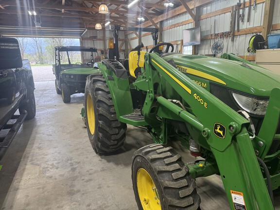 Photo of 2023 John Deere 4066M
