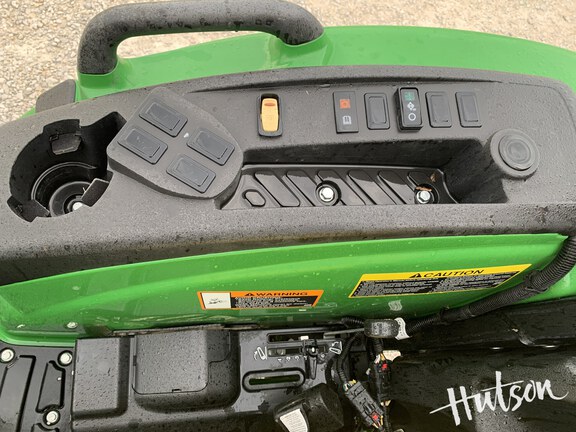 Photo of 2023 John Deere 4066M