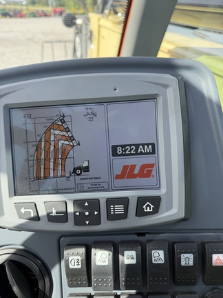 2025 JLG AG832