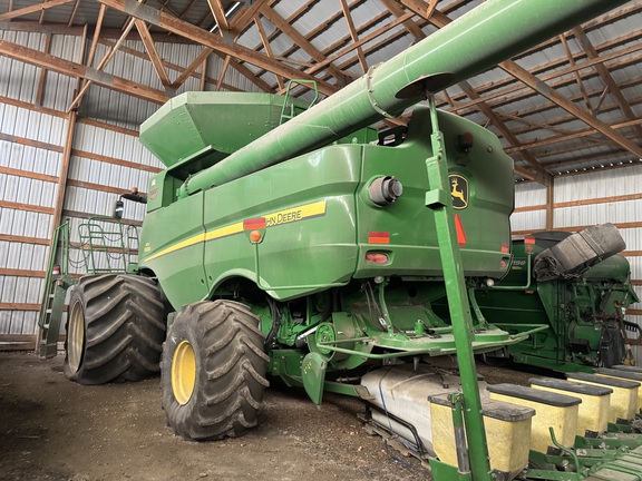 2012 John Deere S680 - Photo12