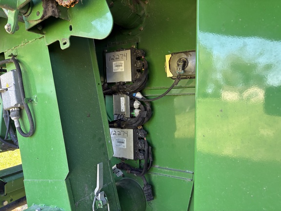 2012 John Deere S680 - Photo25