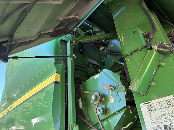 2012 John Deere S680 - Photo26
