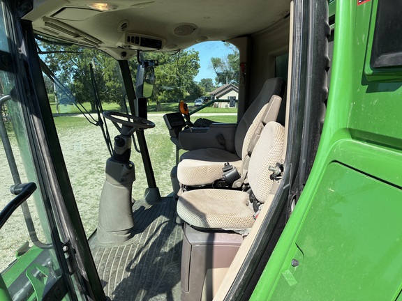 2012 John Deere S680 - Photo32
