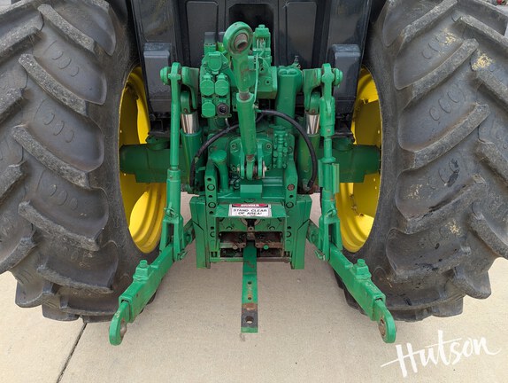 Photo of 1994 John Deere 6400
