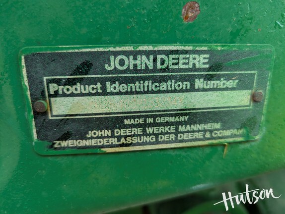 Photo of 1994 John Deere 6400